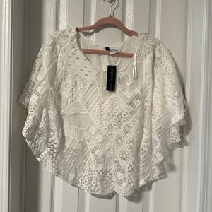 Manhattan Blues linen lined white lace shawl